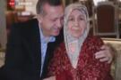 Cumhurbaşkanı Erdoğan'ın Annesine Okuduğu Şiir