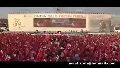 Recep Tayyip Erdoğan Bayrak Şiirini Okuyor...